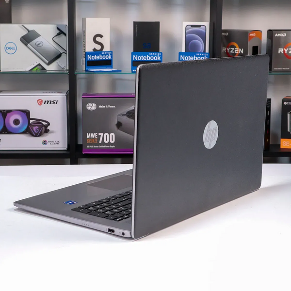 БУ ноутбук HP ProBook 470 G8 17.3" WXGA HD Intel Core i7-1165G7 (4.70 ГГц) Intel Iris Xe Graphics 16 ГБ RAM 512 ГБ SSD 579092 фото