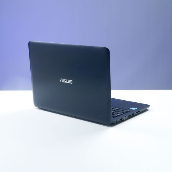 БУ ноутбук Asus R417SA 14.0" WXGA HD Intel Celeron N3060 (1.60-2.48 ГГц) Intel HD Graphics 400 RAM 4 ГБ 128 ГБ SSD 769004 фото