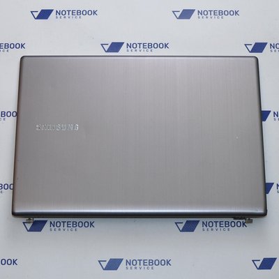 Samsung NP700Z3A BA75-04119A Крышка матрицы, петли, корпус T02 150888 фото