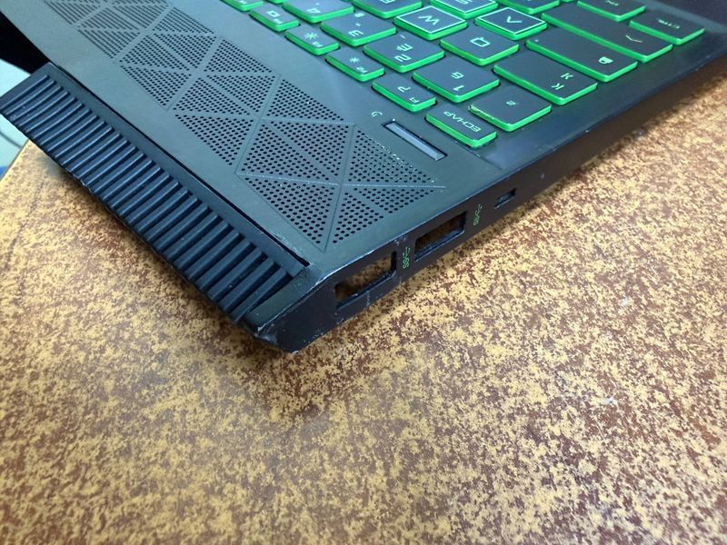 *Уцінка* Топкейс HP Pavilion 15-CX AM28B000E00 97234LA Верхня частина Корпус 300001330 фото