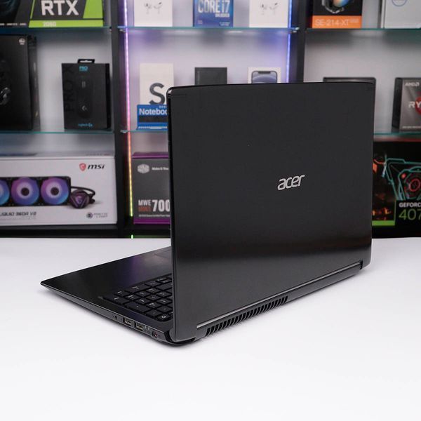 БУ игровой ноутбук Acer Aspire 7 A715-71G 15,6" Full HD Intel Core i7-7700HQ (2.80-3.80 ГГц) GeForce GTX 1050Ti 4 ГБ RAM 16 ГБ 1 ТБ / 256 ГБ SSD 656939 фото