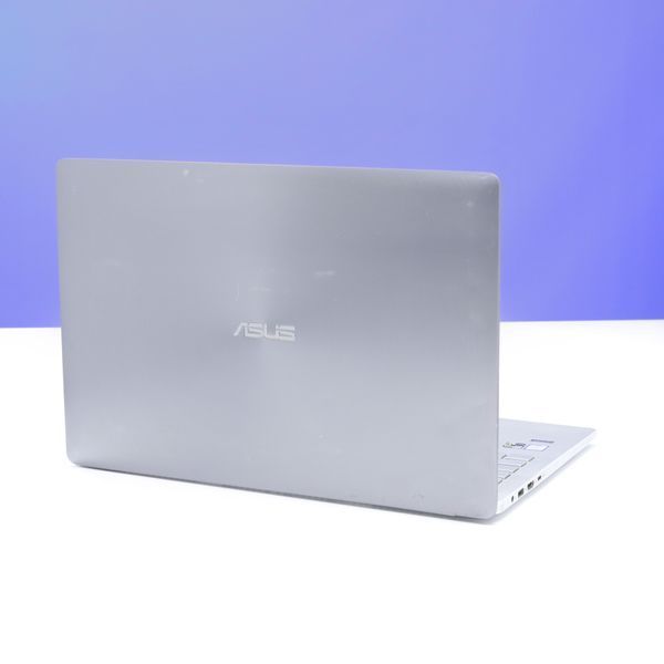 БВ ігровий ноутбук Asus UX501V 15.6" 4K Touch Intel Core i7-6700HQ (2.60-3.50 ГГц) NVIDIA GeForce GTX 960M 4 ГБ RAM 16 ГБ Нет 808093 фото
