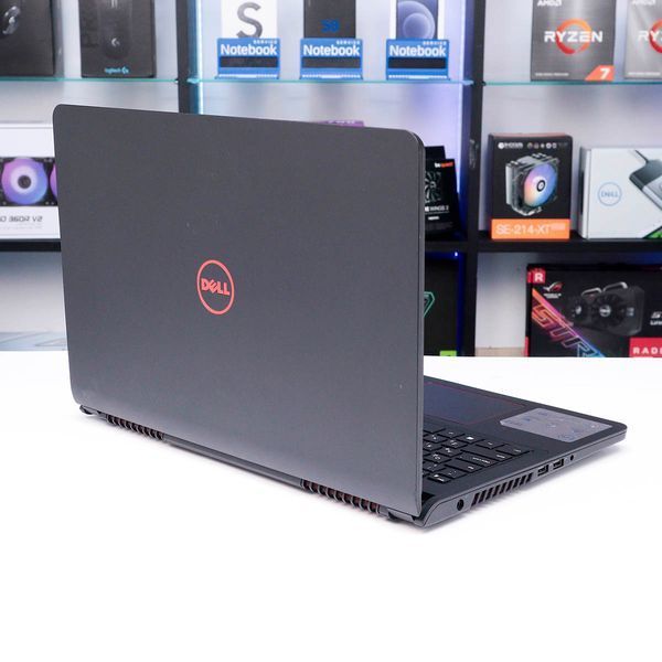 Ігровий Ноутбук Dell Inspiron 15-7559 15.6" Full HD Intel Core i7-6700HQ Nvidia GeForce GTX 960M RAM 8 ГБ SSD 256 ГБ HDD 1 ТБ БВ 664019 фото