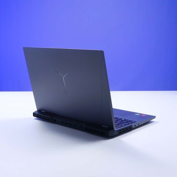 БВ ігровий ноутбук Lenovo Legion 5 Pro 16ACH6H 16.0" WUXGA 165 Гц Ryzen 7 5800H (3.20-4.40 ГГц) NVIDIA GeForce RTX 3070 8 ГБ RAM 16 ГБ 256 ГБ SSD 783406 фото