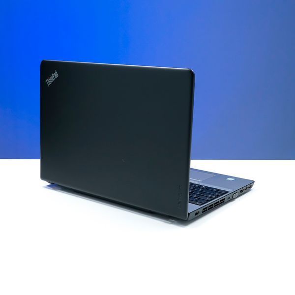 БВ ноутбук Lenovo ThinkPad E570 15.6" Full HD Intel Core i5-7200U (2.50-3.10 ГГц) Intel HD Graphics 620 RAM 4 ГБ 128 ГБ SSD 722498 фото