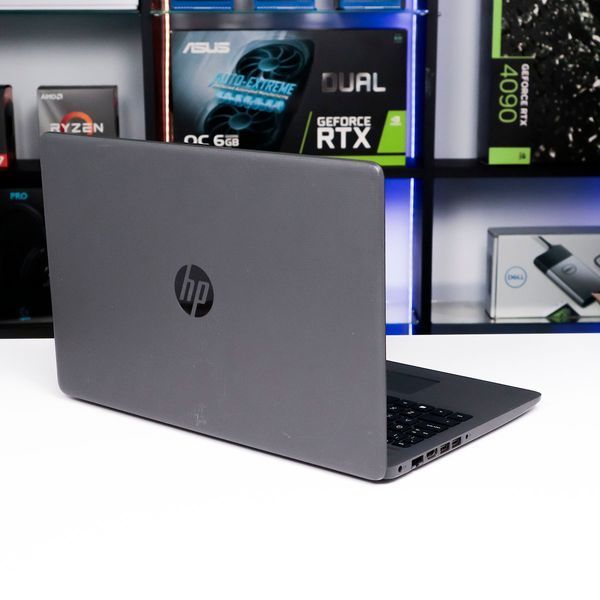 БУ ноутбук HP 250 G7 15.6" WXGA HD Intel Core i5-8265U (1.60-3.90 ГГц) Intel UHD Graphics 620 RAM 8 ГБ 256 ГБ SSD 706832 фото
