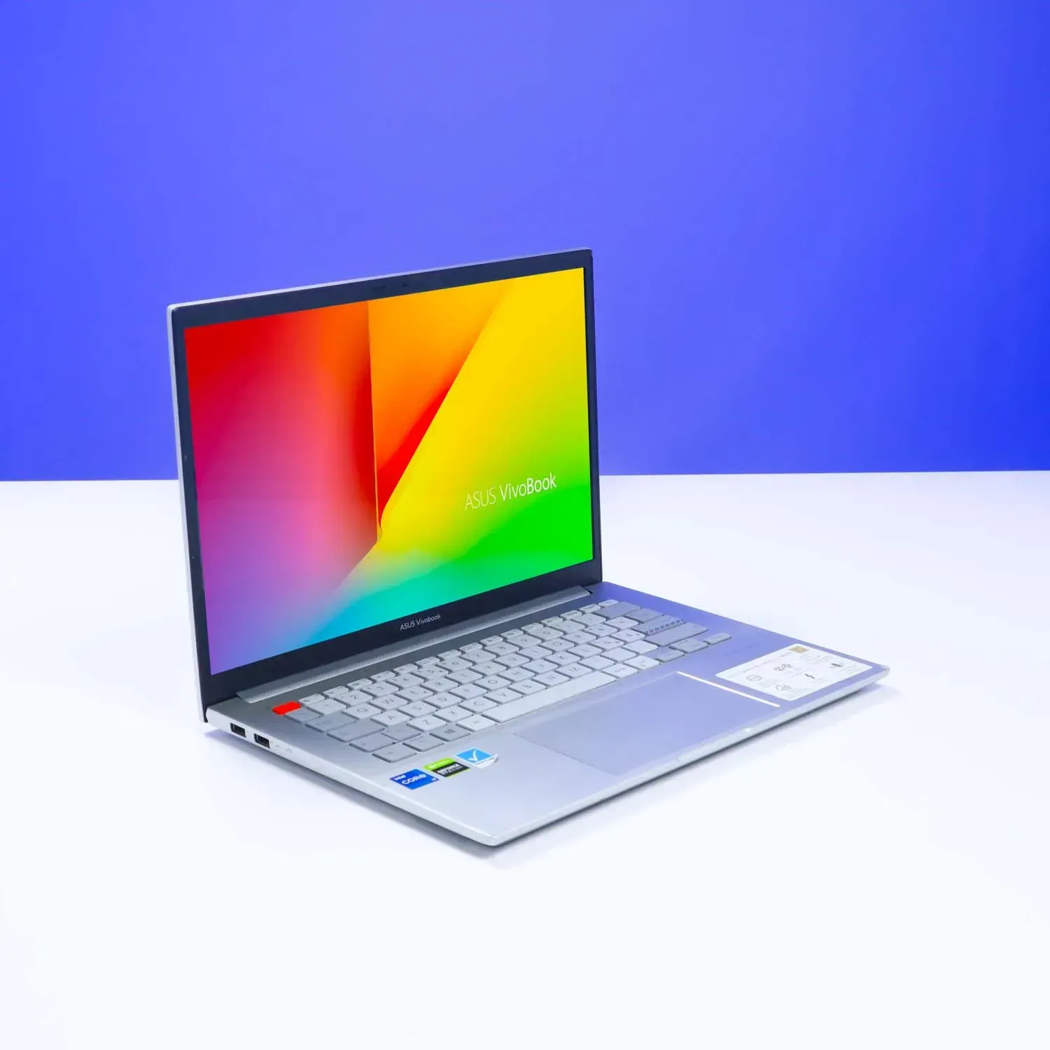 Asus VivoBook Pro 14X OLED N7400