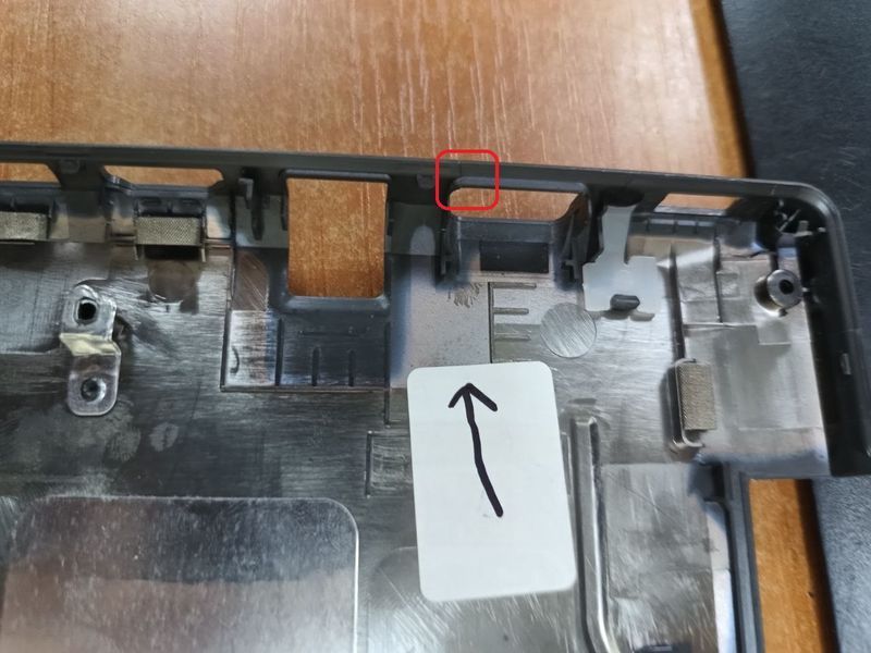 *Уцінка* Піддон Lenovo V130-14IKB V330-14ARR V330-14IKB TH4545T3G Нижня частина Корпус 2000000594330 фото