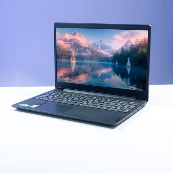 БУ игровой ноутбук Lenovo IdeaPad 3 15IML05 15.6" Full HD Intel Pentium Gold 6405U (2.4 ГГц) NVIDIA GeForce MX130 2 ГБ RAM 8 ГБ 256 ГБ SSD 777283 фото
