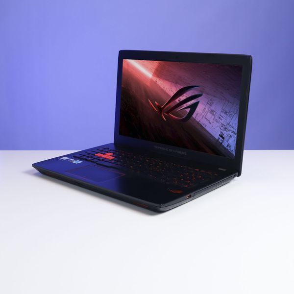 БУ игровой ноутбук Asus ROG GL553VW-FY065T 15.6" Full HD Intel Core i7-6700HQ (2.60-3.50 ГГц) NVIDIA GeForce GTX 960M 2 ГБ RAM 16 ГБ 512 ГБ SSD 770703 фото