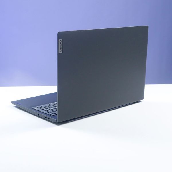 БУ игровой ноутбук Lenovo IdeaPad 3 15IML05 15.6" Full HD Intel Pentium Gold 6405U (2.4 ГГц) NVIDIA GeForce MX130 2 ГБ RAM 8 ГБ 256 ГБ SSD 777283 фото