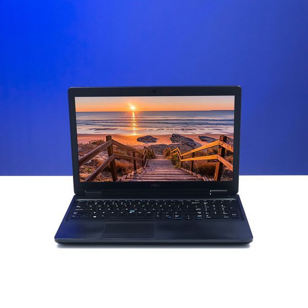 БУ ноутбук Dell Latitude 5590 15.6" Full HD Intel Core i5-7200U (2.50-3.10 ГГц) Intel HD Graphics 620 RAM 4 ГБ 128 ГБ SSD 739953 фото