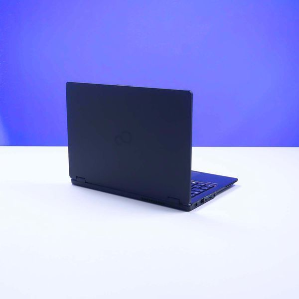 БВ ноутбук Fujitsu Lifebook U727 12.5" Full HD Intel Core i5-6300U (2.40-2.70 ГГц) Intel HD Graphics 620 RAM 4 ГБ 128 ГБ SSD 773711 фото