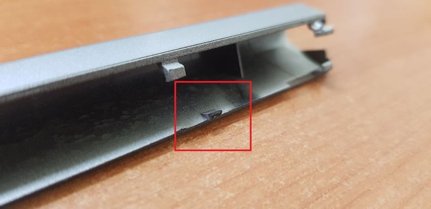 *Уцінка* Asus S400C S400CA 13NB0051P10011 Заглушка петель, корпус, кришка 300004616 фото