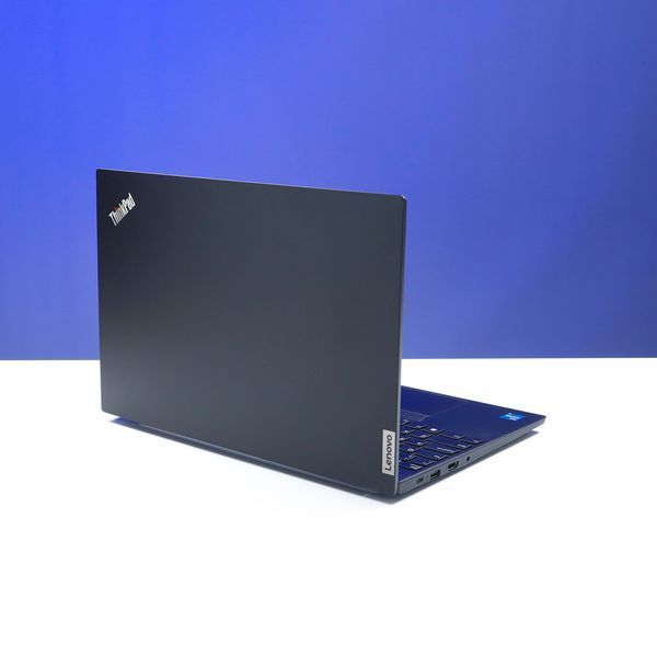 БУ ноутбук Lenovo ThinkPad E15 Gen 2 15.6" Full HD Intel Core i5-1135G7 (2.40-4.20 Гц) Intel Iris Xe Graphics RAM 8 ГБ 128 ГБ SSD 722009 фото