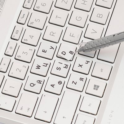 Нестирающаяся наклейка на клавиатуру N-S Укр/ Англ/ Рус Белые 1103 фото