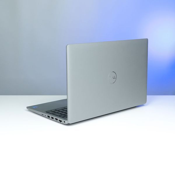 БВ ноутбук Dell Latitude 5520 15.6" Full HD Intel Core i5-1135G7 (2.40-4.20 ГГц) Intel Iris Xe Graphics RAM 8 ГБ 128 ГБ SSD 739977 фото