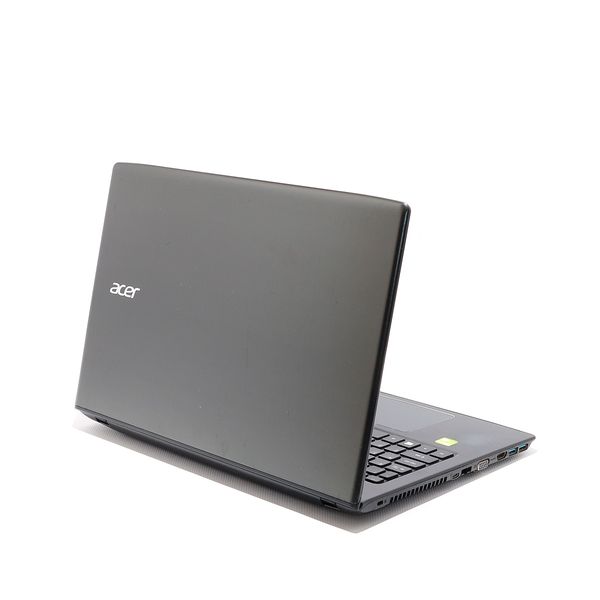 Игровой ноутбук Acer Aspire E5-575G / RAM 4 ГБ / SSD 128 ГБ 554167 фото